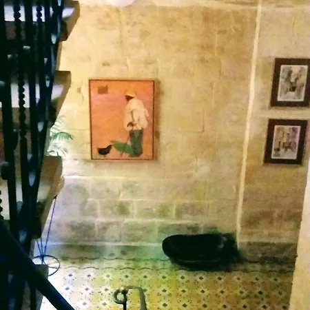 Bed & Breakfast Aboud Abode's Townhouse *