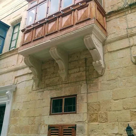 Bed & Breakfast Aboud Abode's Townhouse *